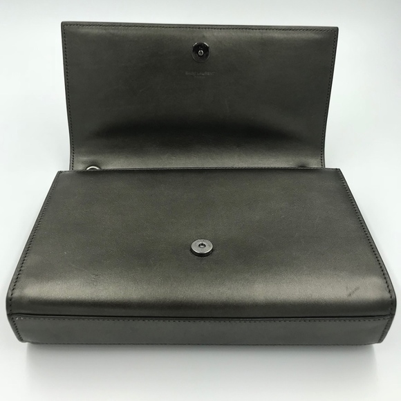 ❤️SOLD❤️Authentic Saint Laurent Metallic Kate - Picture 4 of 8